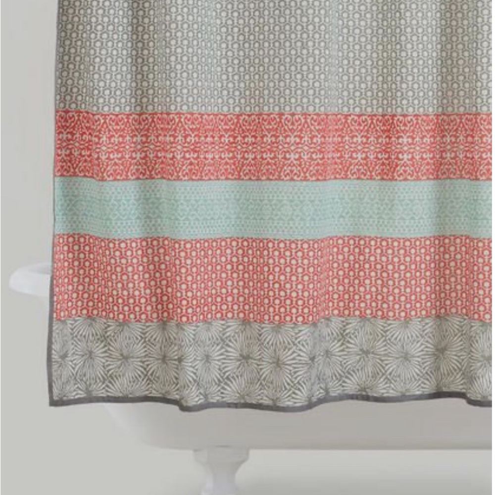 🐘 WORLD MARKET • “Dhara” Shower Curtain - Picture 4 of 10